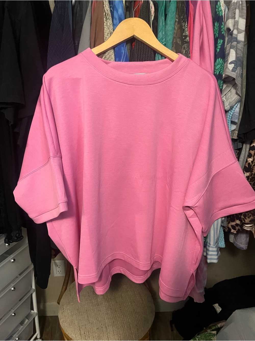 Zenana Outfitters Oversized Bubblegum Pink Short-Sleeve Sweatshirt